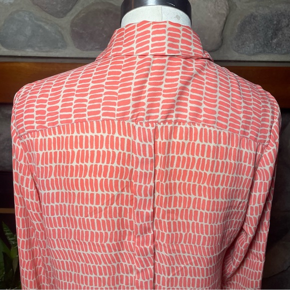 The Limited Ashton Coral Geometric Print Blouse Size M Button Front Long Sleeve - Picture 5 of 10